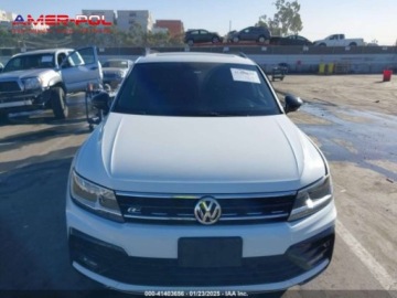 Volkswagen Tiguan II 2020 Volkswagen Tiguan 2020 Volkswagen Tiguan 2.0T SE FWD 2.0 Benzyna 184KM, zdjęcie 2