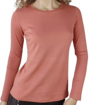 Гладкая блузка ЛаТынка ЦВЕТА с круглым вырезом Р48