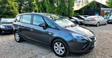 Opel Zafira C Tourer 1.4 Turbo ECOTEC 140KM 2012 Opel Zafira BENZYNA nawigacja nowy model SUPER okazja polecamy, zdjęcie 8