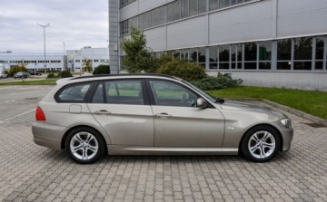BMW Seria 3 F30-F31-F34 Limuzyna 2.0 320d Efficiency Dynamics 163KM 2012 BMW Seria 3 2,0d 163KM 2012 r. Lift iDrive Navi 2.0 Diesel 163KM, zdjęcie 4