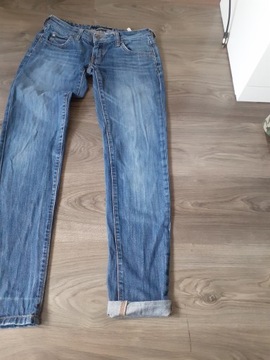 CALVIN KLEIN JEANS-SPODNIE 28/34 K1