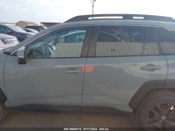 Toyota 2023 Toyota RAV4 2023r, Adventure, 2.5L, 4x4 2.5 Benzyna 203KM, zdjęcie 5