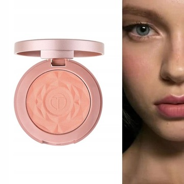 Румяна для лица с помощью кисточки. Легкие, водостойкие.