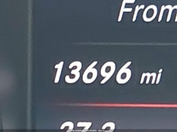 Mercedes Klasa C W205 2017 Mercedes-Benz Klasa C 2017 MERCEDES-BENZ C 300 2.0 Benzyna 241KM, zdjęcie 12