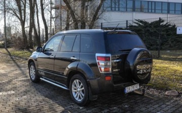 Suzuki Grand Vitara II SUV 5d Facelifting 1.9 DDiS 129KM 2008 Suzuki Grand Vitara 4x4 2008 r. 1.9 Diesel 129KM, zdjęcie 2