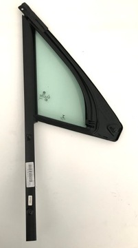 VW TOUAREG III SZYBA TRÓJKĄT PRZÓD LEWA 760845113A