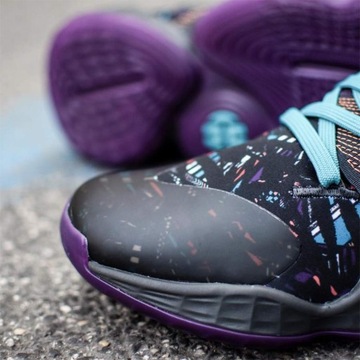 ADIDAS HARDEN VOL.4 LIGHTSTRIKE