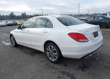 Mercedes Klasa C W205 2018 Mercedes-Benz Klasa C MERCEDES-BENZ C 300 4MATIC 2.0 Benzyna 244KM, zdjęcie 4