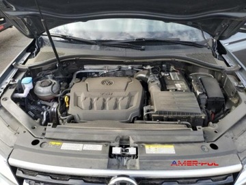 Volkswagen Tiguan II 2021 Volkswagen Tiguan 2021 r., 2,0L 4X4 SE 2.0 Benzyna 184KM, zdjęcie 11