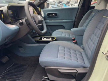 Fiat 2026 Od ręki - Grande Panda 44 kWh La Prima 113KM / Pakiet Zimowy, zdjęcie 5