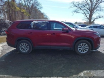 Toyota 2024 Toyota Grand Highlander XLE 2024 2.4 Benzyna 265KM, zdjęcie 6