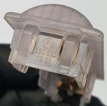 LAMPA OSVĚTLENÍ INTERIÉR MERCEDES W169 2208201901