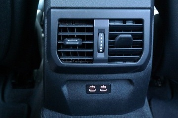 BMW Seria 2 G42-U06 Active Tourer 1.5 218i 136KM 2024 BMW 218 BMW 218i M Sport Fotel Sportowy Shadow Lin, zdjęcie 24