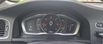 Volvo V60 I 2013 Volvo V60 Volvo V60 D6 AWD Plug-in Hybrid Summum 2.4 Hybryda Plug-in 220KM, zdjęcie 15