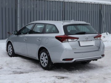 Toyota Auris II Touring Sports Facelifting 1.6 Valvematic 132KM 2016 Toyota Auris 1.6 Valvematic, Salon Polska, Klima, zdjęcie 3