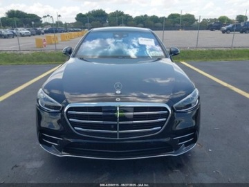 Mercedes Klasa S W223/V223 2022 Mercedes-Benz Klasa S 580, 2022r., 4x4, 4.0L 4.0 Benzyna 496KM, zdjęcie 4