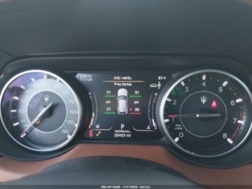 Maserati Levante 2021 Maserati Levante 2021 3.0l 3.0 Benzyna 345KM, zdjęcie 10