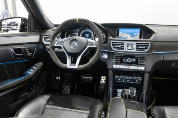 Mercedes Klasa E W212 2014 Mercedes E 63 AMG Performance Studio Special, zdjęcie 26