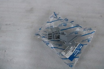 HYUNDAI I30 DRŽÁK KLIKY DVEŘE LEVÝ