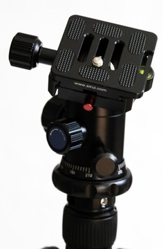Штатив Sirui T-1004X+G-10KX.150см черный с головкой