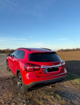 Mercedes GLA I Off-roader 1.5 180 CDI 109KM 2017 Mercedes-Benz GLA 180 d, zdjęcie 2