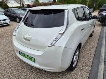 Nissan Leaf I Hatchback 5d Facelifting Elektryczny 109KM 2016 Nissan Leaf Sliczny Bialy elektryk 30KWH 149tys km Navi, kamera, automat f, zdjęcie 8