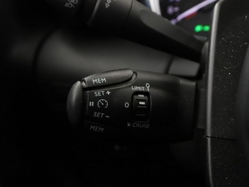 Citroen C3 Aircross  I Crossover 1.2 PureTech 110KM 2020 Citroen C3 Aircross navigacja klimatyzacja, zdjęcie 30