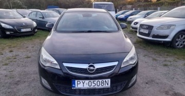 Opel Astra J 2010 Opel Astra J 1,4 T skóry navi 18 alusy pakiet chrom zarejestrowany, zdjęcie 5