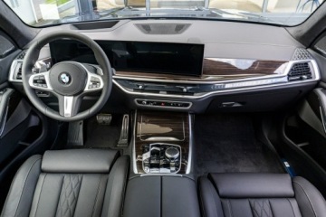 BMW X7 SUV Facelifting 3.0 40d 352KM 2026 BMW X7 xDrive40d - Dostępne od ręki!, zdjęcie 14