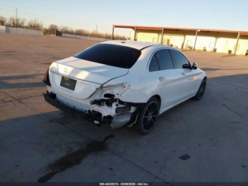 Mercedes Klasa C W206 2021 Mercedes-Benz Klasa C 300 Sedan 2021 2.0 Benzyna 255KM, zdjęcie 5