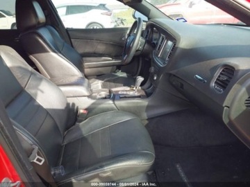 Dodge Charger V 2014 Dodge Charger 2014 Dodge Charger 4dr Sdn RT Plus RWD 5.7 Benzyna 370KM, zdjęcie 4