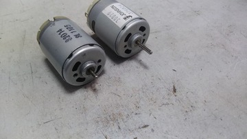 Двигатель JOHNSON для сельскохозяйственного опрыскивателя.