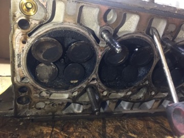 AUDI A4 B8 A5 2.0 TFSI ГОЛОВКА ДВИГАТЕЛЯ 06H103373J