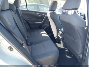 Toyota 2023 Toyota RAV4 2023r., XLE, od ubezpieczalni 2.4 Benzyna 203KM, zdjęcie 9