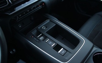 Citroen C5 Aircross SUV Facelifting 1.2 PureTech 131KM 2023 Citroen C5 Aircross Shine EAT8 Wyprzedaz 1.2 Benzyna 130KM, zdjęcie 6