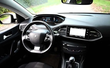 Peugeot 308 II Hatchback Facelifting 1.2 PureTech 130KM 2020 Peugeot 308 Bi-led Virtual cockpit Asystenci, ..., zdjęcie 25