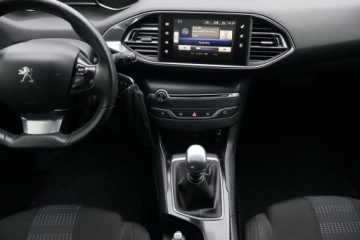 Peugeot 308 II SW 1.6 BlueHDi 120KM 2015 Peugeot 308 1.6 BlueHDi, Navi, Klima, Klimatronic, zdjęcie 11