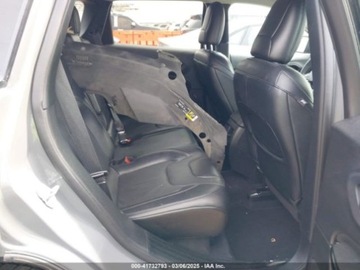 Jeep Cherokee V 2023 Jeep Cherokee 2023 JEEP CHEROKEE ALTITUDE LUX 4X4 2.4 Benzyna 180KM, zdjęcie 11