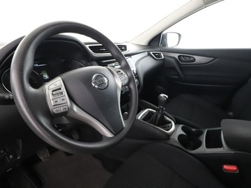 Nissan Qashqai II Crossover 1.2 DIG-T 115KM 2015 Nissan Qashqai GRATIS! Pakiet Serwisowy o, zdjęcie 13