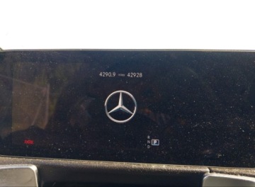 Mercedes GLB SUV 2.0 250 224KM 2023 Mercedes-Benz GLB 2023r., GLB 250, 2L, od ubezpieczalni 2.0 Benzyna 224KM, zdjęcie 10