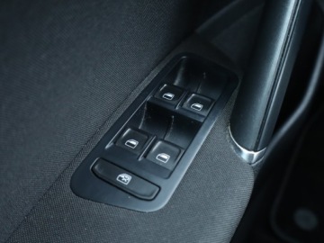 Volkswagen Golf VII Variant 1.2 TSI BlueMotion Technology 85KM 2014 VW Golf 1.2 TSI, Navi, Klima, Klimatronic, zdjęcie 15