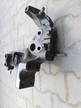 КРОНШТЕЙН КРЕПЛЕНИЯ РАМЫ SCANIA R S NGS 2626880 2626881