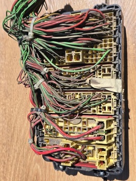 IVECO DAILY III 99-06 2.3 БЛОК ПРЕДОХРАНИТЕЛЕЙ