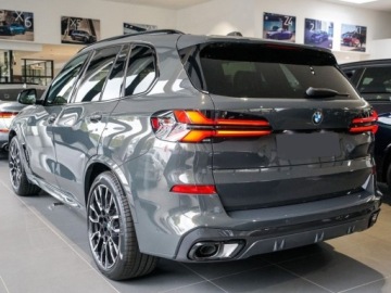 BMW X5 G05 SUV Facelifting 3.0 30d 298KM 2026 BMW X5 xDrive30d Sport Suv 3.0 (298KM) 2026, zdjęcie 1