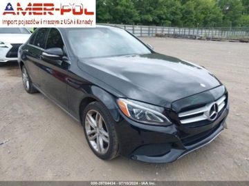 Mercedes Klasa C W205 2015 Mercedes-Benz Klasa C 2015 Mercedes-Benz C-Class 4dr Sdn C 300 Luxury 4MAT