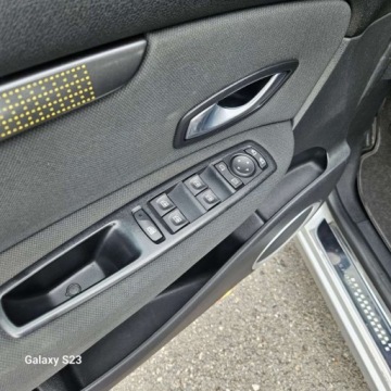 Renault Scenic III Van 1.4 TCe 16v 130KM 2009 Renault Scenic Aluminiowe Felgi Czujniki Parkowania Nawigacja Gwarancja VIP, zdjęcie 18