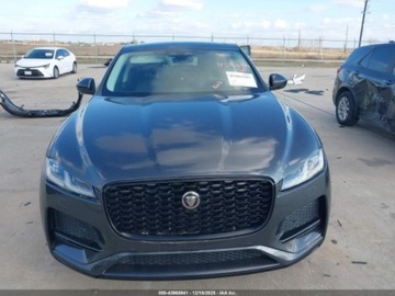 Jaguar F-Pace 2023 Jaguar F-Pace S P250 2023 2.0 Benzyna 247KM, zdjęcie 6
