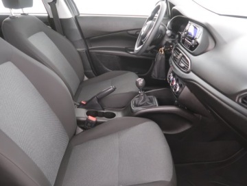 Fiat Tipo II Hatchback Facelifting 1.4 Fire 95KM 2021 Fiat Tipo 1.4 16V, Salon Polska, VAT 23%, Klima, zdjęcie 8
