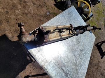 ЗАДНИЙ ЦИЛИНДР РУЛЕВОГО УПРАВЛЕНИЯ ТРЕТЬЕЙ ОСИ VOLVO FE D7E