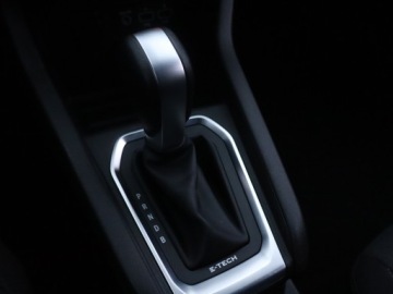 Renault Clio V Hatchback 5d Hybrid 1.6 E-TECH 140KM 2020 Renault Clio E-Tech Hybrid, Salon Polska, zdjęcie 16